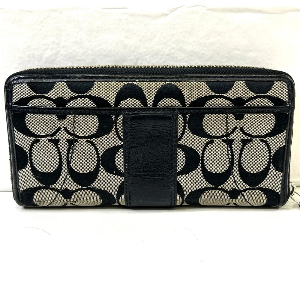 Vtg Coach Zip Around Accordion Wallet Black Signature Canvas Leather Buckle 8x4